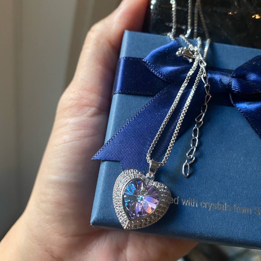 Swarovski heart necklace